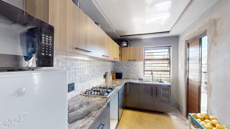 3 Bedroom Property for Sale in Harare Western Cape